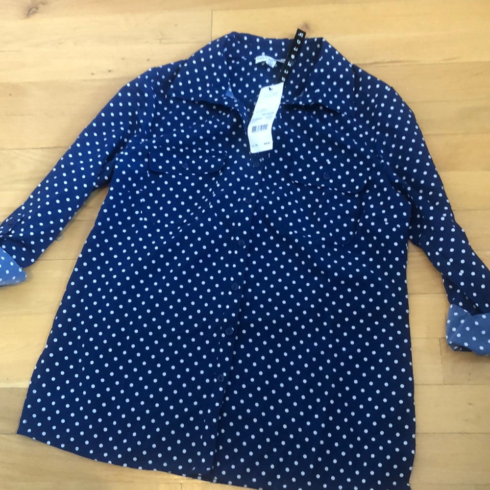 Brand new professional top